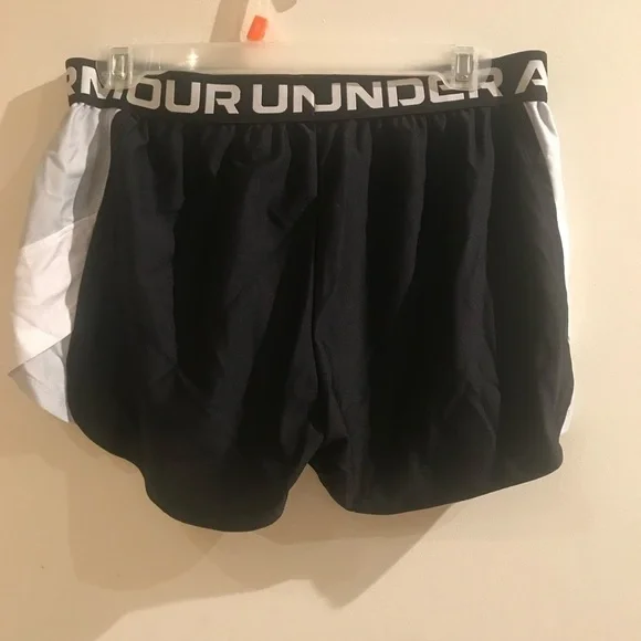Under armour shorts nwot - Picture 2 of 8